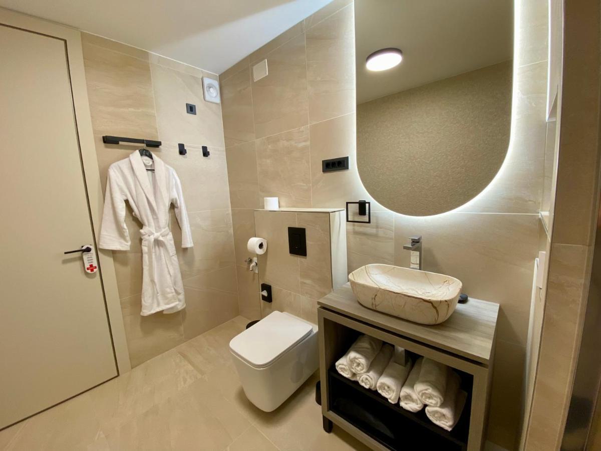 Boutique Hotel Zbilje Екстер'єр фото