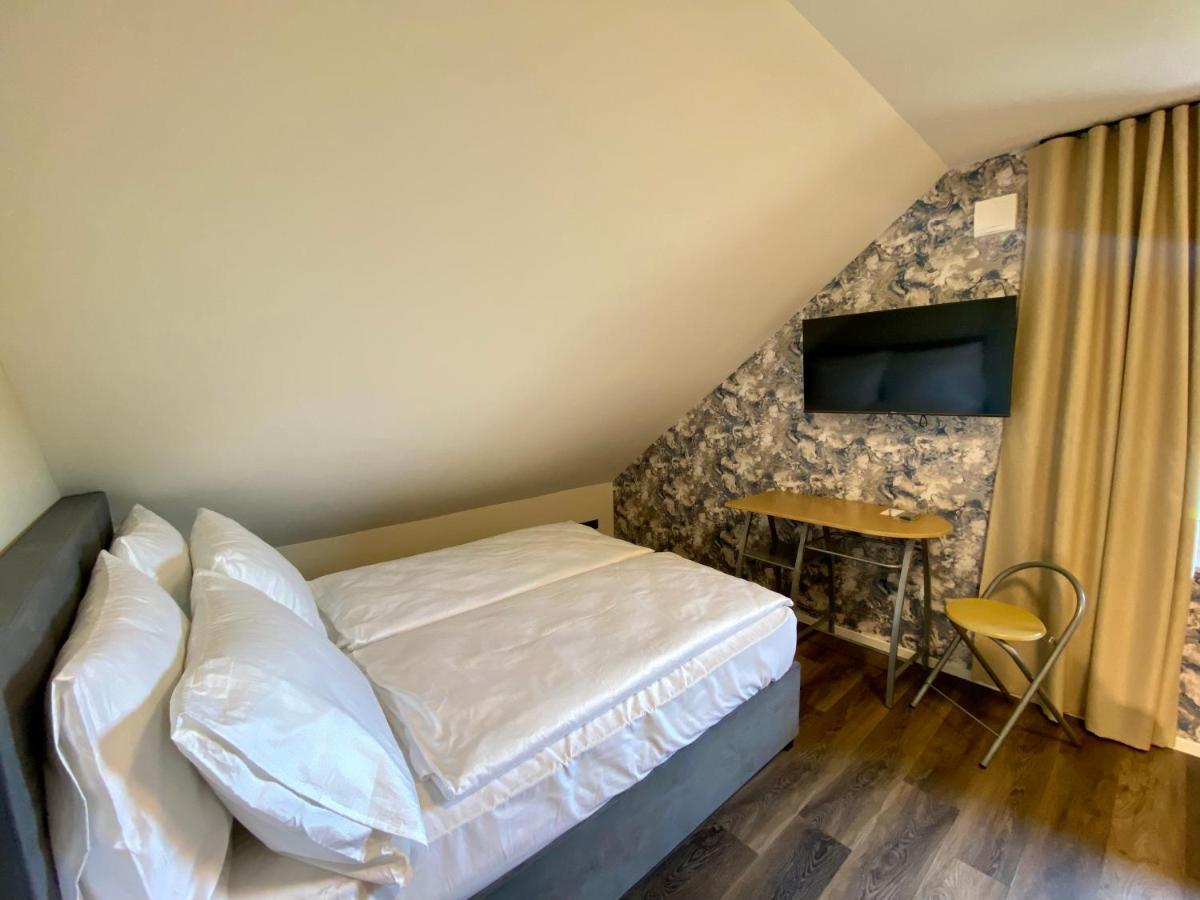 Boutique Hotel Zbilje Екстер'єр фото