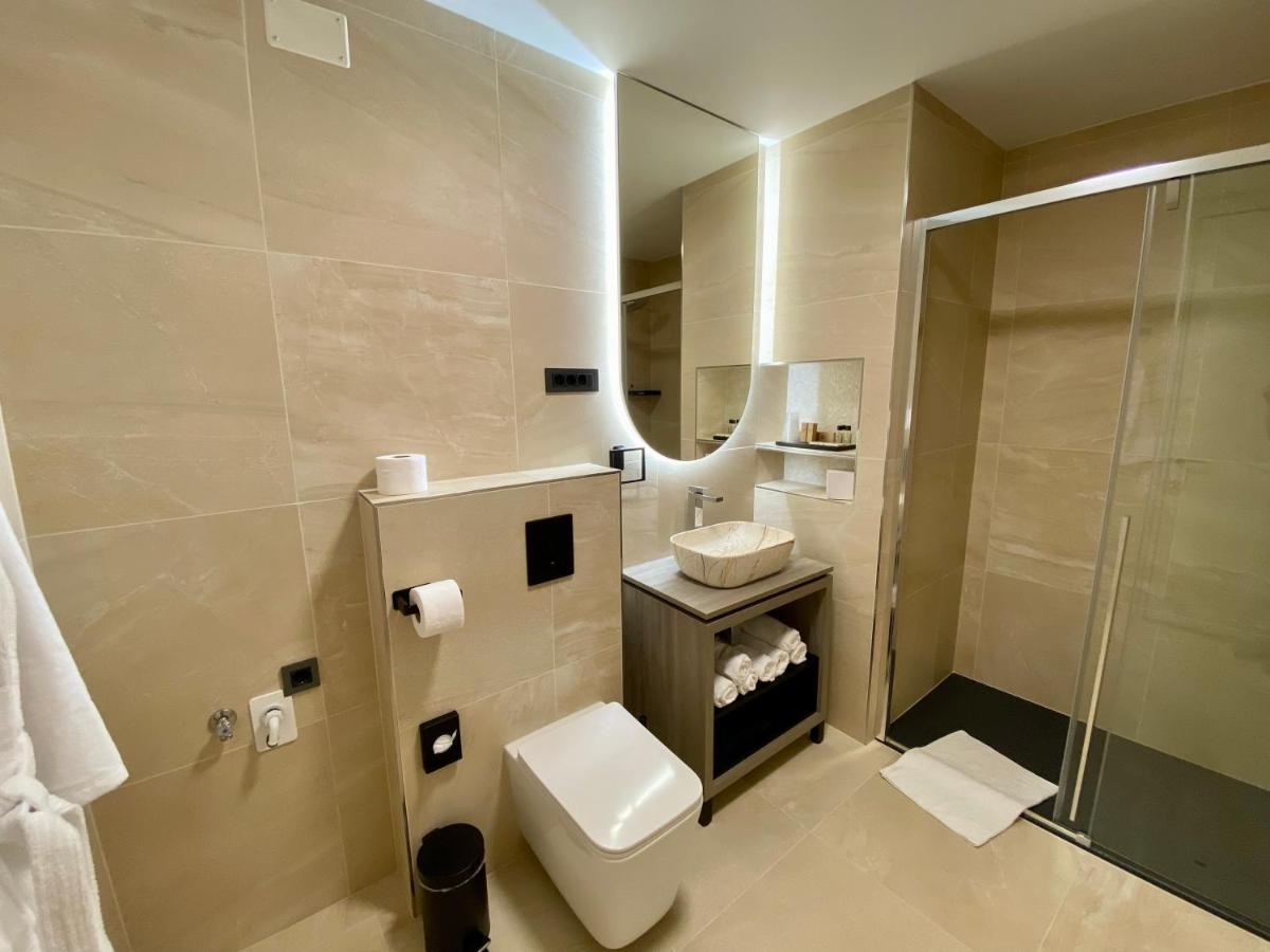 Boutique Hotel Zbilje Екстер'єр фото
