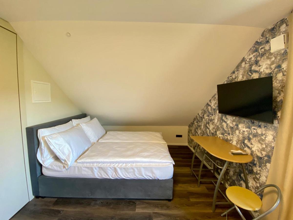 Boutique Hotel Zbilje Екстер'єр фото