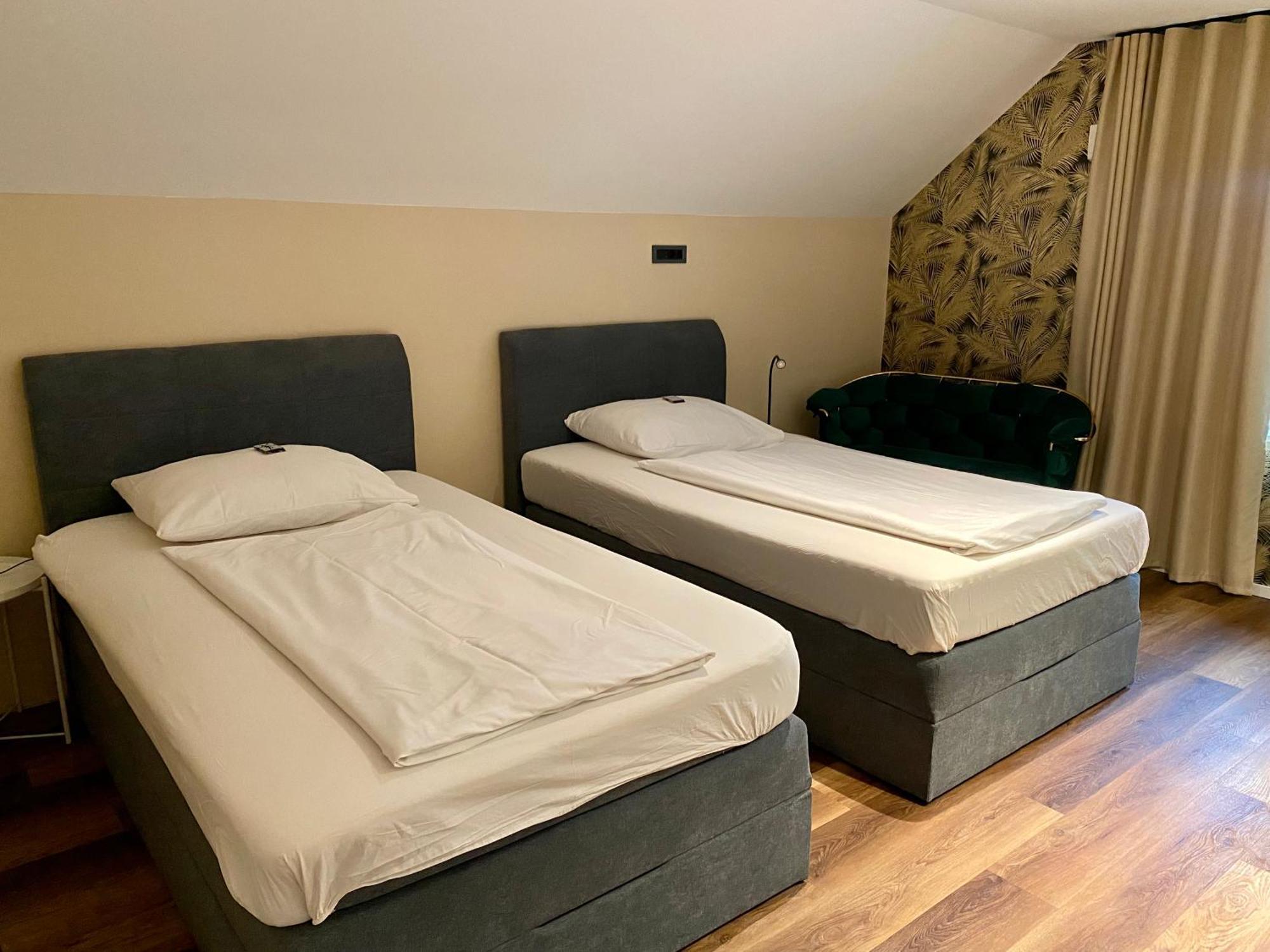 Boutique Hotel Zbilje Екстер'єр фото